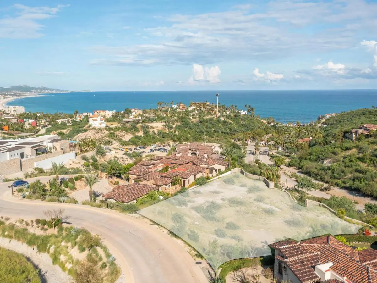 Ultra-Luxury Homes in Palmilla